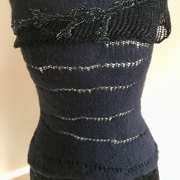 A two piece evening dress - Picture 2 of 8